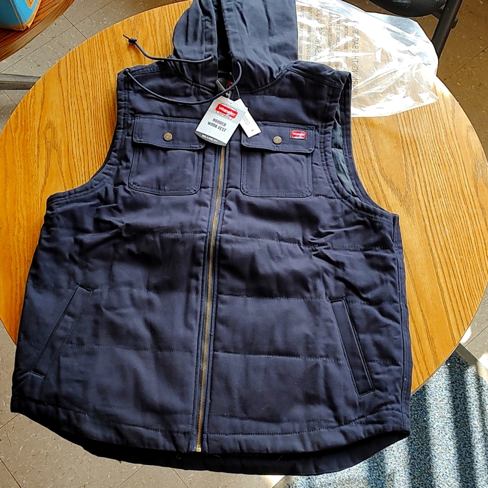 Wrangler workwear duck cotton hooded vest xl Navy great to layer work or casual
